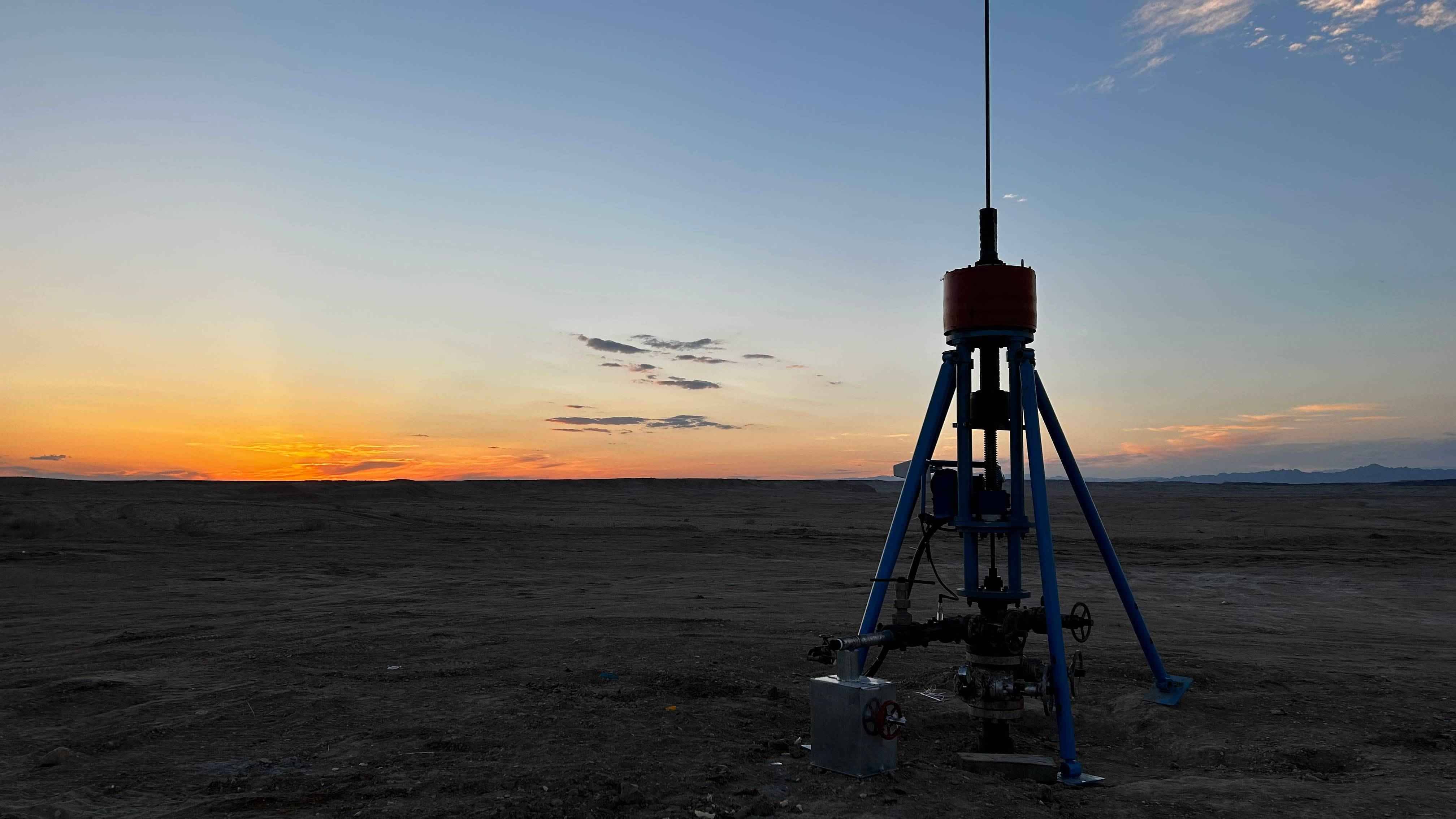 人工举升方案背景图